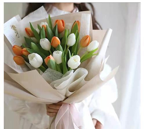 爱人生日送什么花好（别具意义的花束让爱人感受到你的爱意）