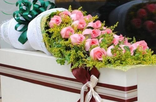 21朵玫瑰花语解读（深入了解21朵玫瑰所代表的含义）
