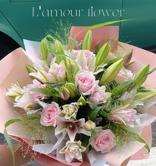 百合与玫瑰混搭的花束代表了什么？