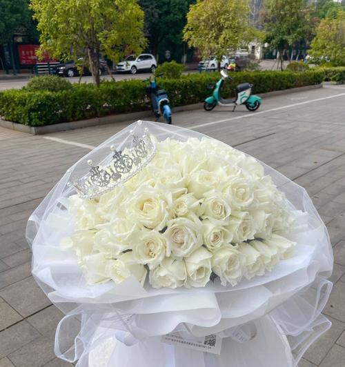 19朵白玫瑰象征什么？花语具体含义是什么？