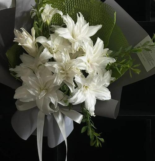 爱神花有几种花语？每种花语都代表了什么？