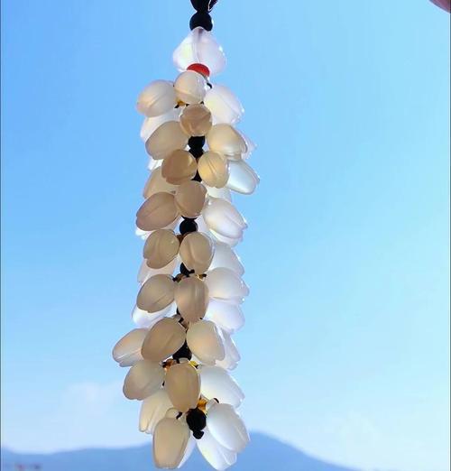 玉髓作为礼物的花语是什么？
