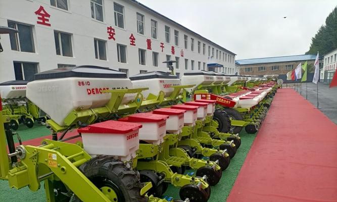 东北地区播种时应选择哪种类型的播种机械？