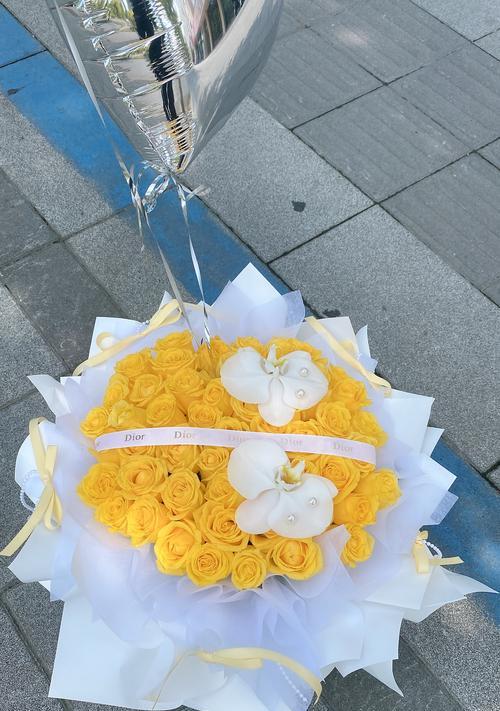 两支黄色玫瑰花代表什么？它们的寓意是什么？