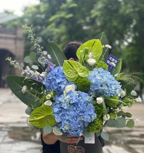 父亲节送花寓意？哪种花最适合父亲节？