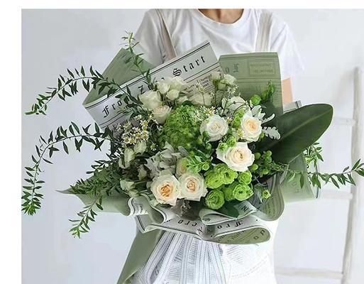 罗兰白色花的寓意是什么？白色花在传统中象征什么？