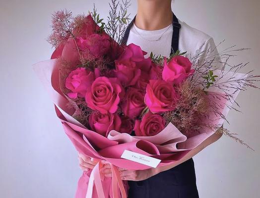 哪些花束象征浪漫？