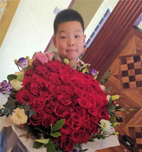 纹身花中哪些象征永恒的爱情？