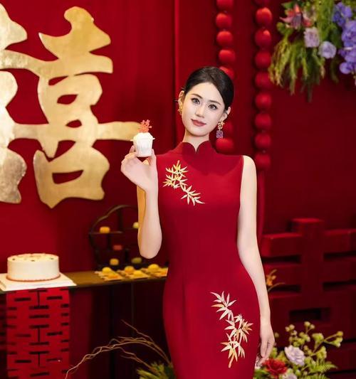 红色竹子象征什么？红色竹子的寓意是什么花？