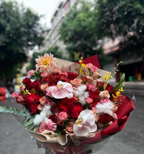 哪些花表示幸福的寓意？