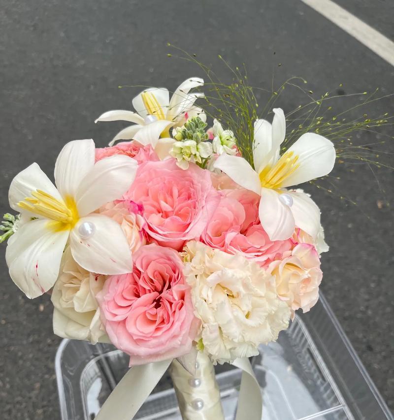 送日子手捧花的寓意是什么？手捧花在特殊日子的意义？