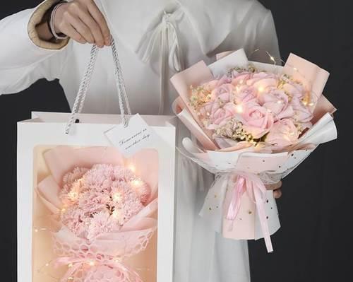 感恩节送什么花？感恩节花语有哪些？