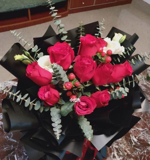 红玫瑰的象征意义及传承（红玫瑰的浪漫与情感）